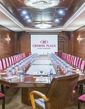 Crowne Plaza Hotel Antalya